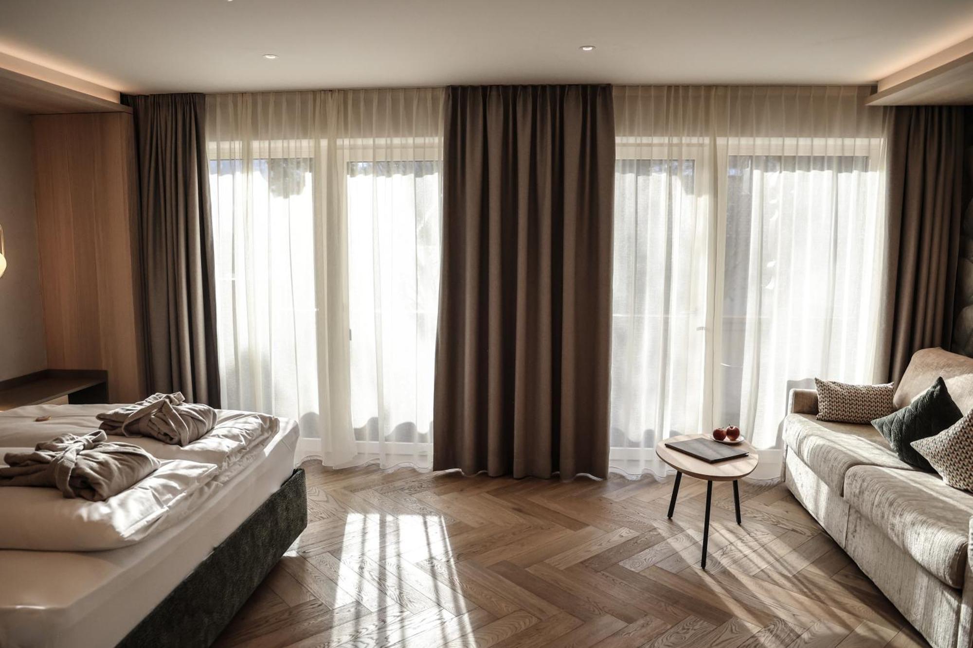 Metzgerwirt Hotel Hippach Eksteriør billede