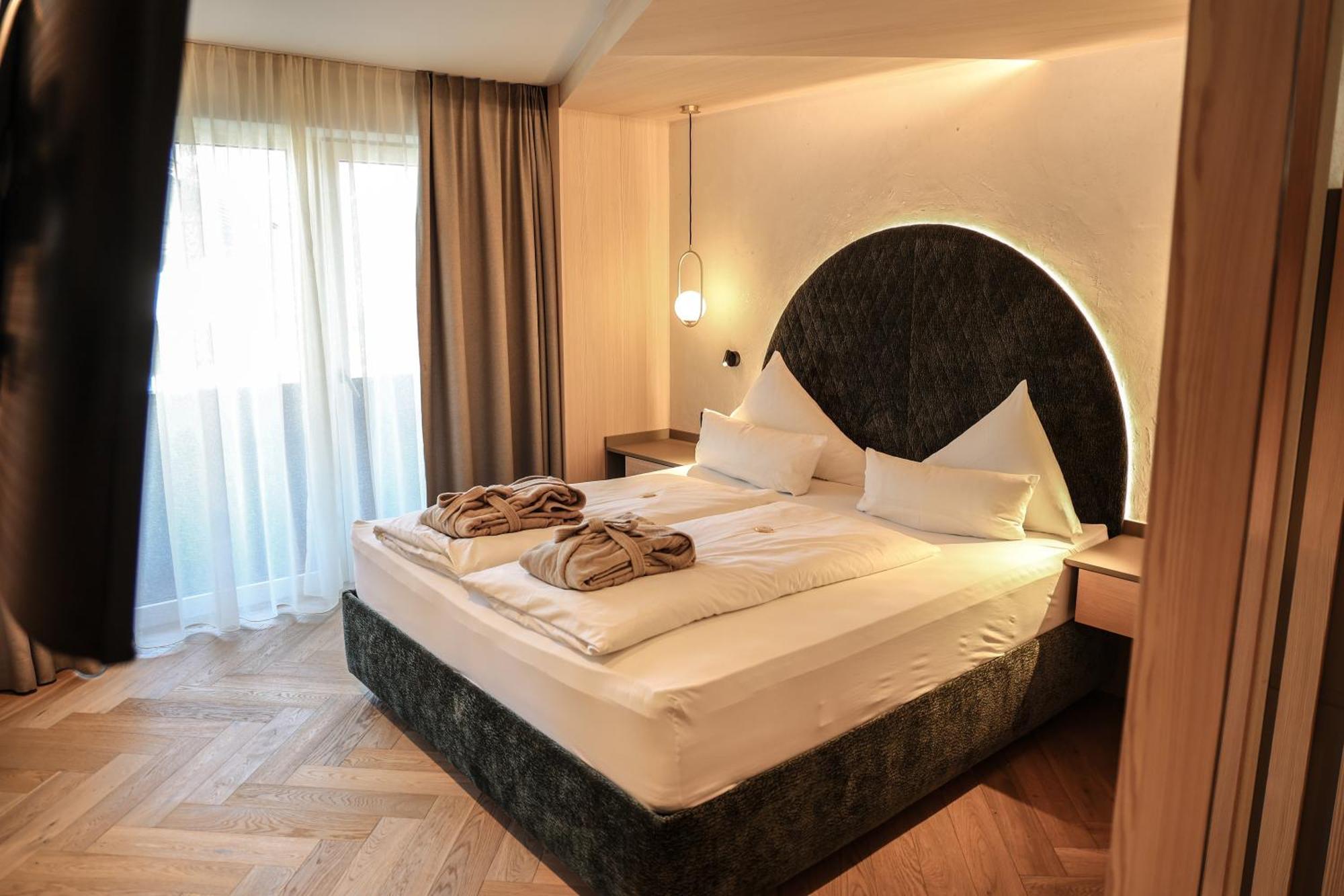 Metzgerwirt Hotel Hippach Eksteriør billede