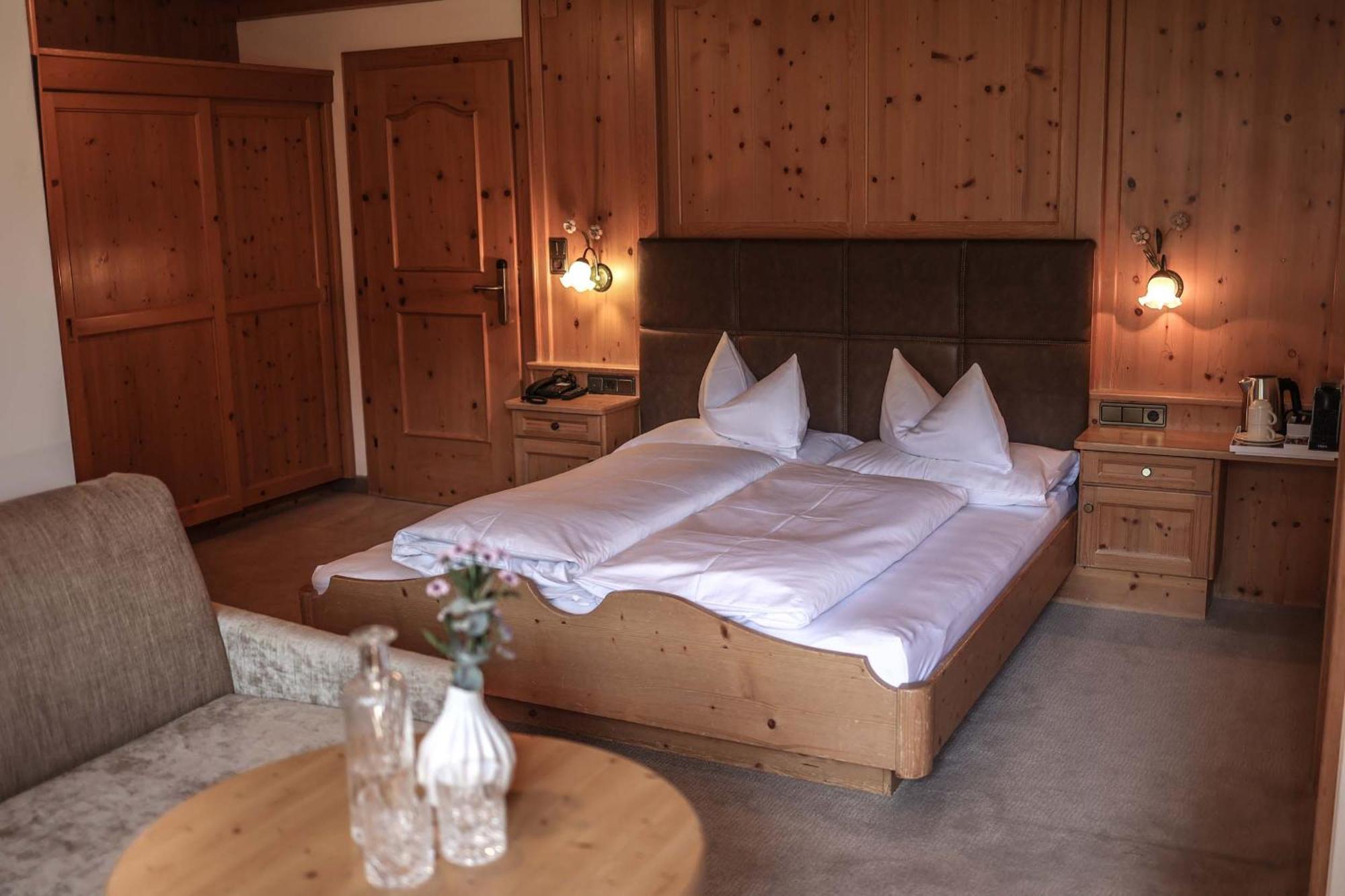 Metzgerwirt Hotel Hippach Eksteriør billede